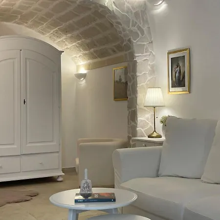 Casa Pietra Di Luna - Ostuni, Puglia *
